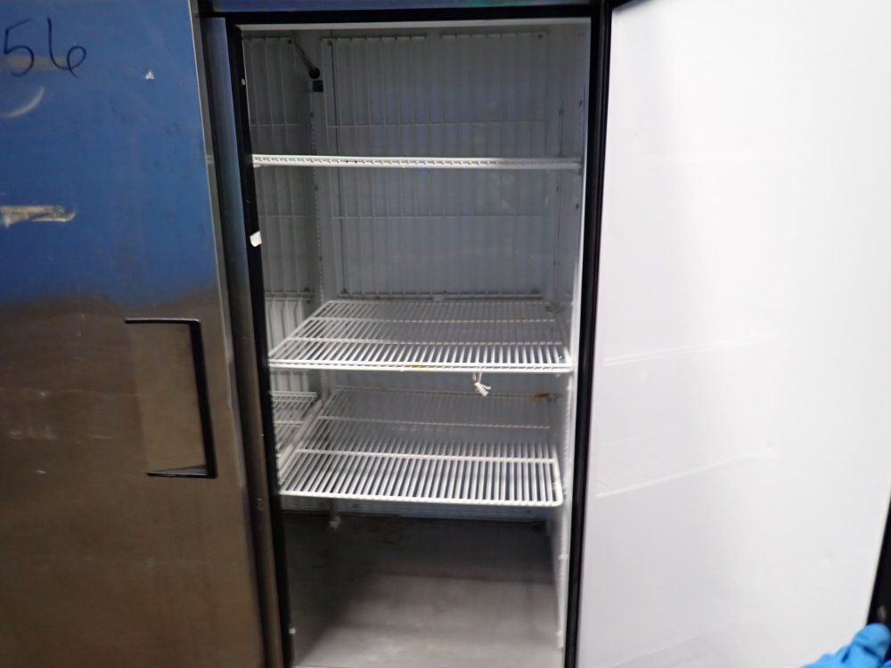 Lab-line 6 @ 22" X 24" Refrigerator - 3785
