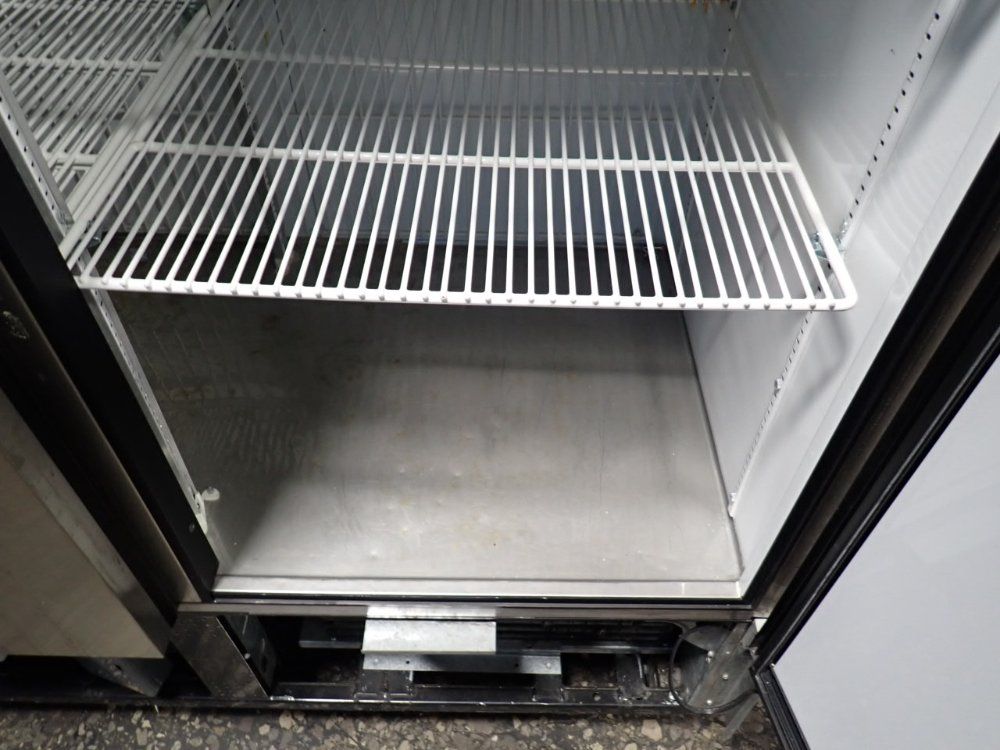 Lab-line 6 @ 22" X 24" Refrigerator - 3785