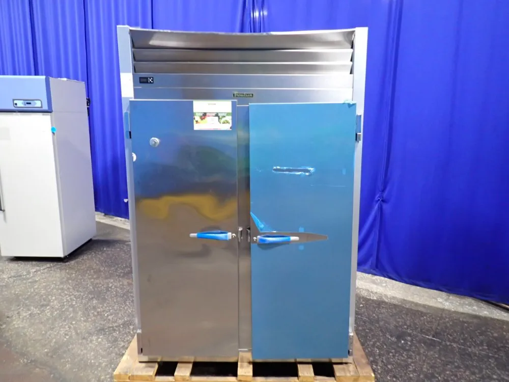Traulsen 8 @ 25" X 20" Refrigerator - G24314p