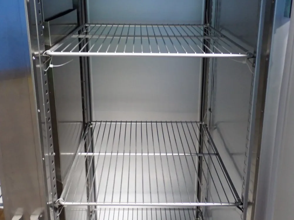 Traulsen 8 @ 25" X 20" Refrigerator - G24314p