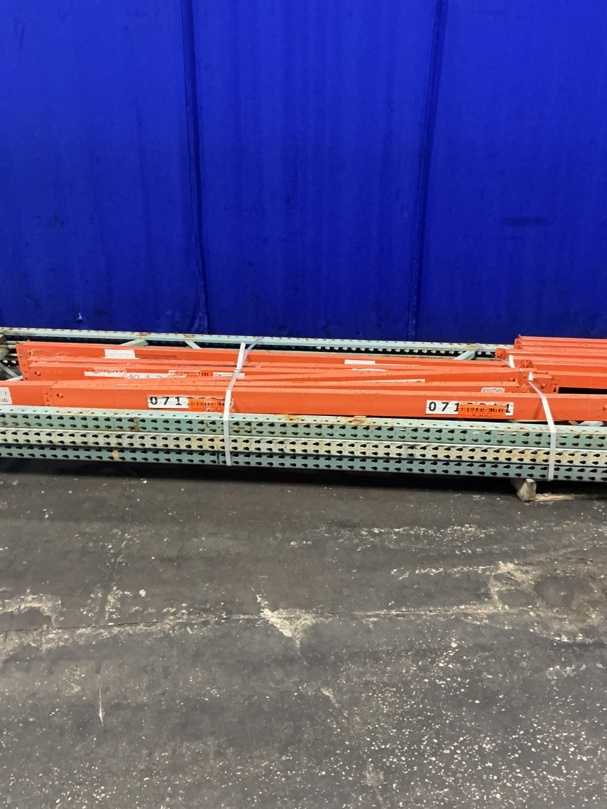 44” X 240” Pallet Racking - Teardrop