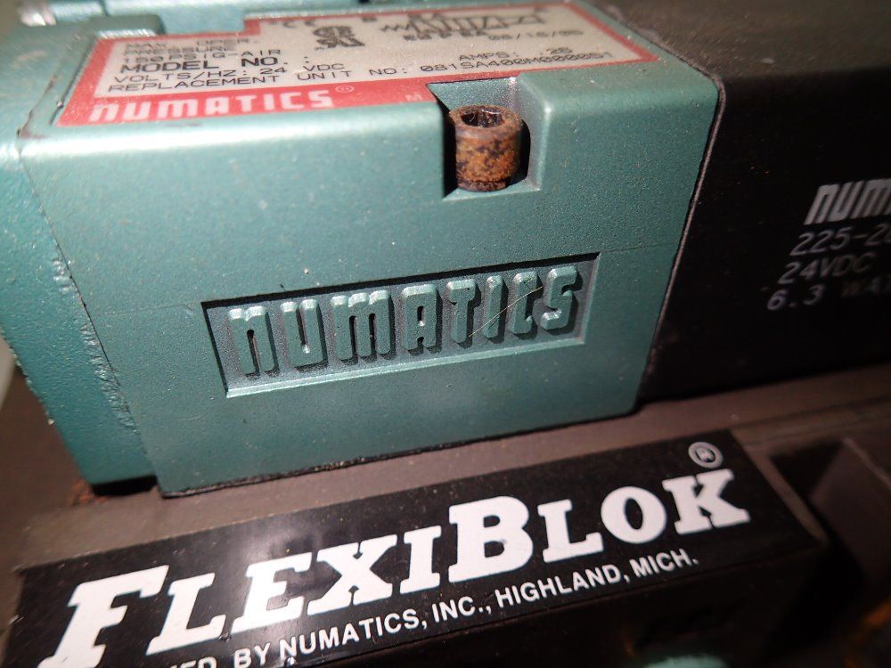 Numatics Manifold/valve Assembly