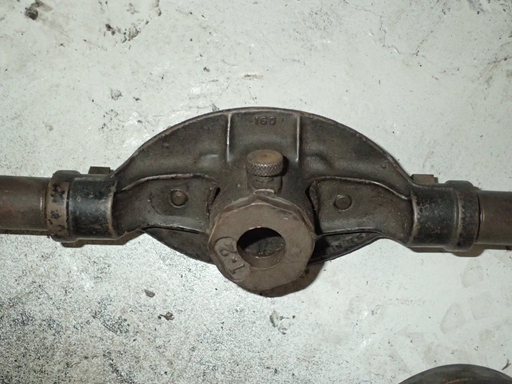 Armstrong Pipe Threader - 2