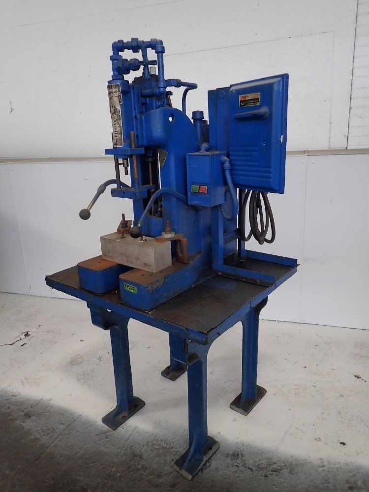 Denison / Multipress 1 Ton Hydraulic Press - Be1c04a22d37a20a0