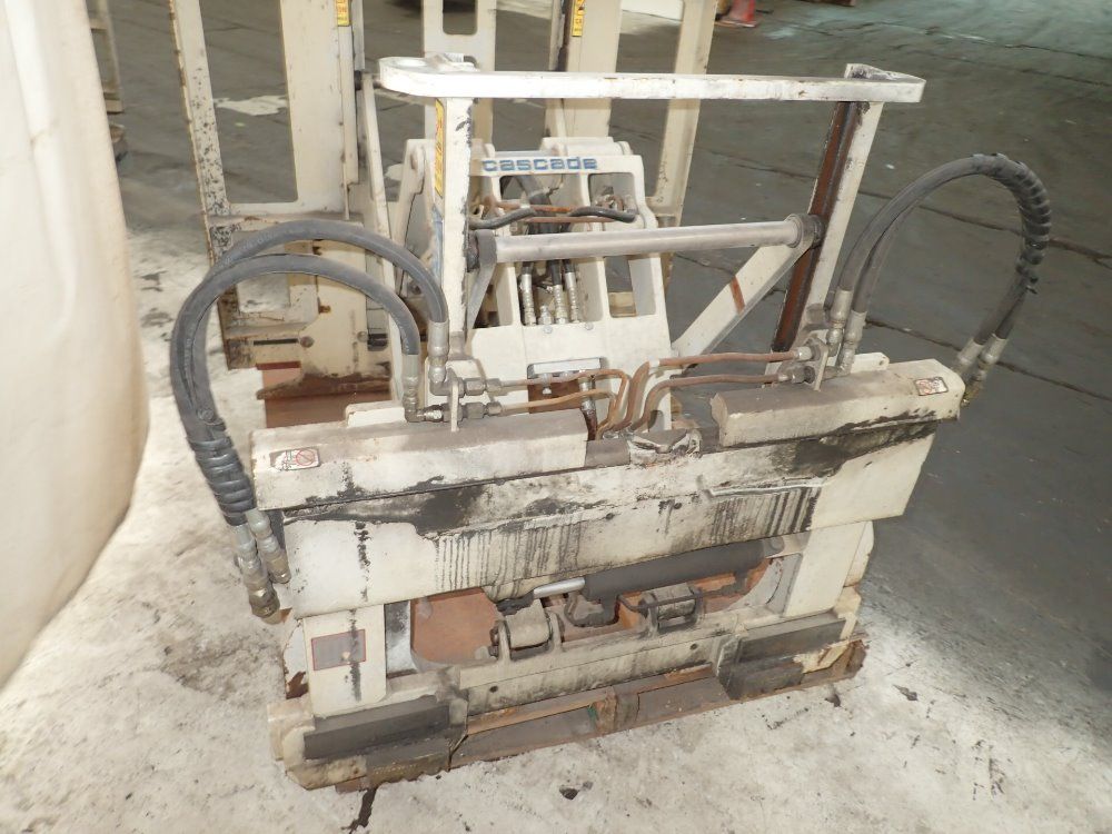 Cascade 4500# Forklift Slip Sheeter Attachment - 45e-pps-134-0