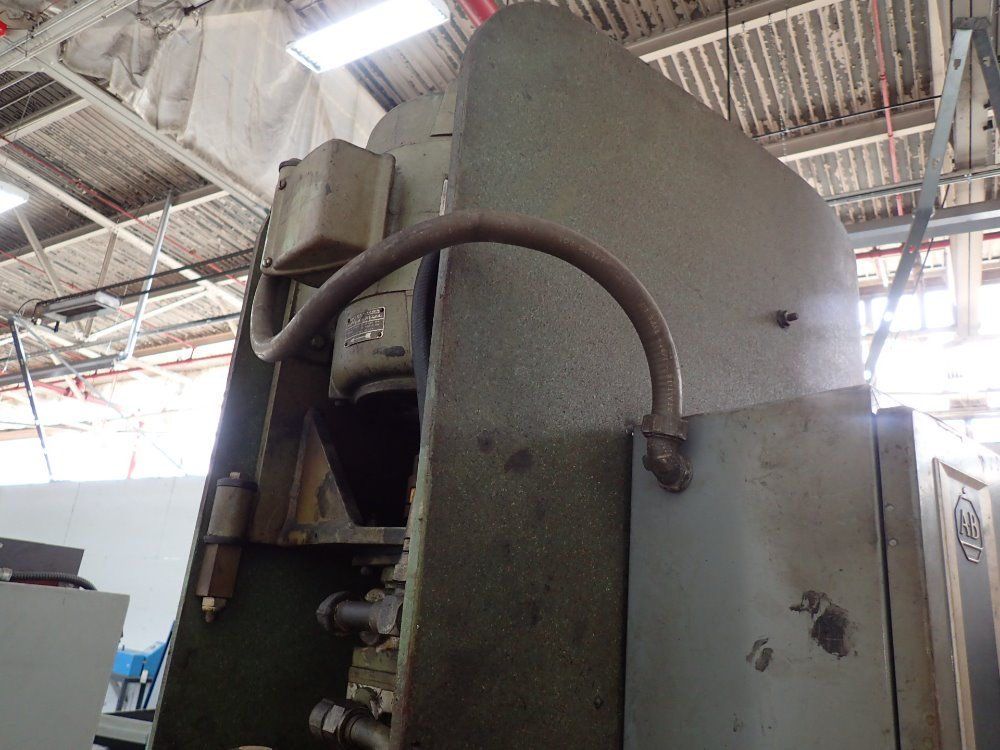 Denison / Multipress 6 Ton Hydraulic Press - R065lc204d266c23ba12a59a201