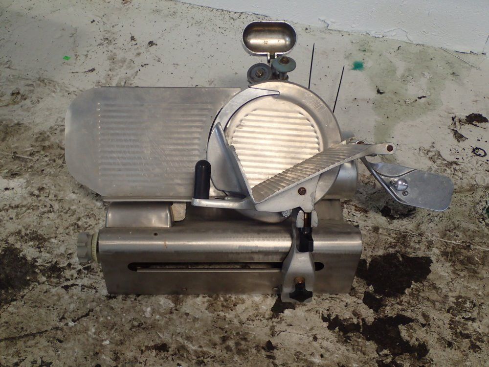 Globe Slicing Machine Co. S/s Meat Slicer - 500