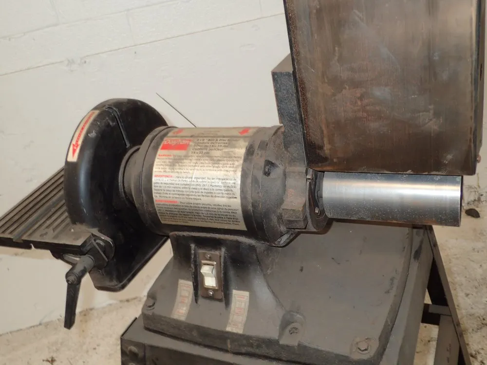 Dayton 6'' / 9'' Belt / Disc Sander - 2pa29