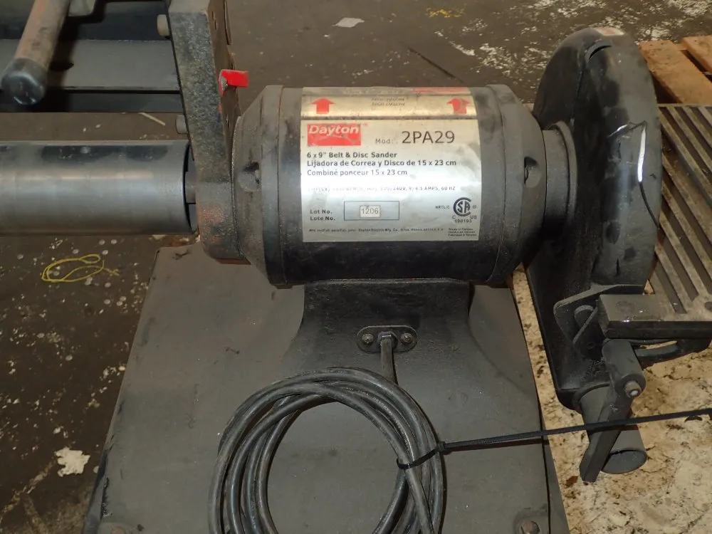 Dayton 6'' / 9'' Belt / Disc Sander - 2pa29