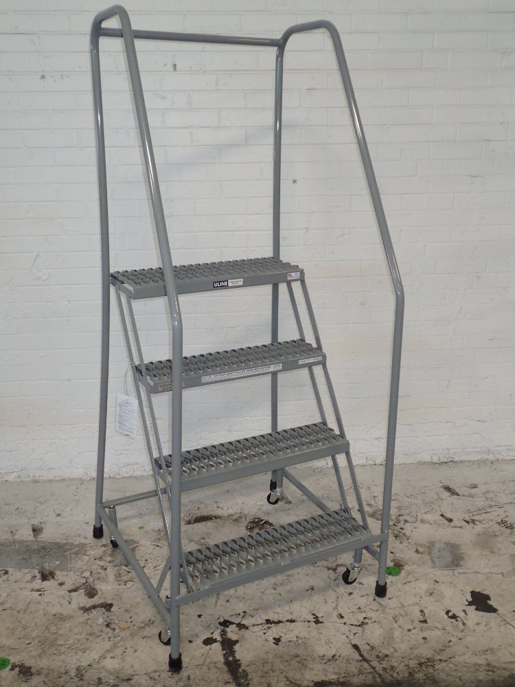 Uline 4 Steps Portable Stairs