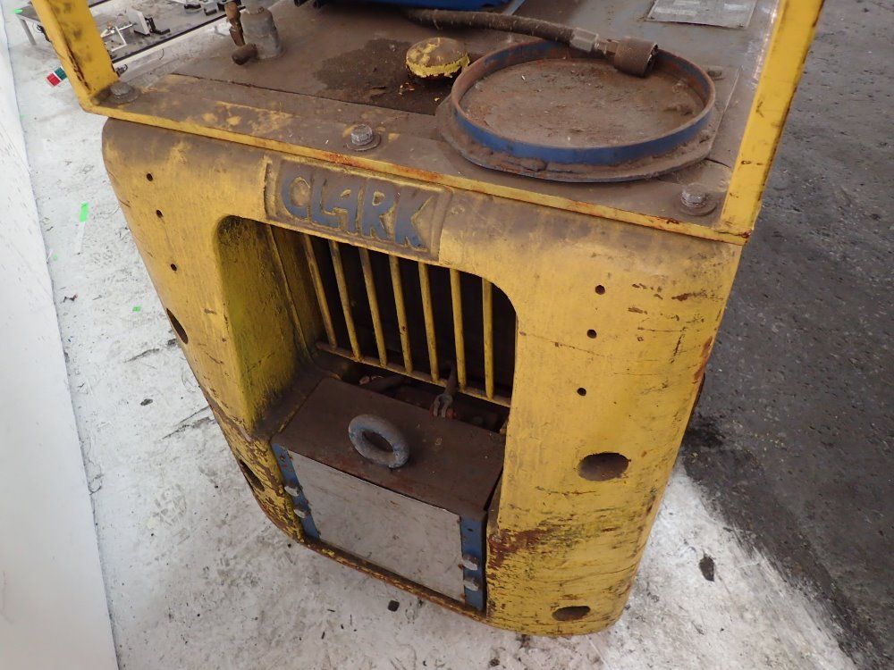 Clark / Clipper 2000# Propane Forklift - 2024