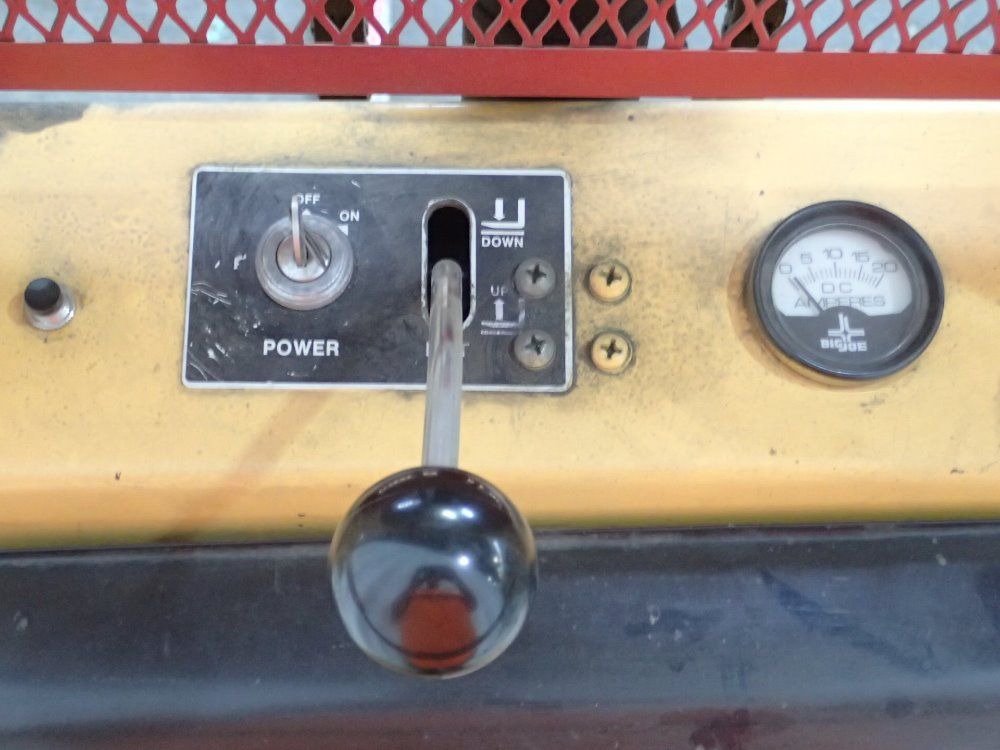 Big Joe 69'' Max Lift / 1500# Electric Straddle Lift - 1524-a06