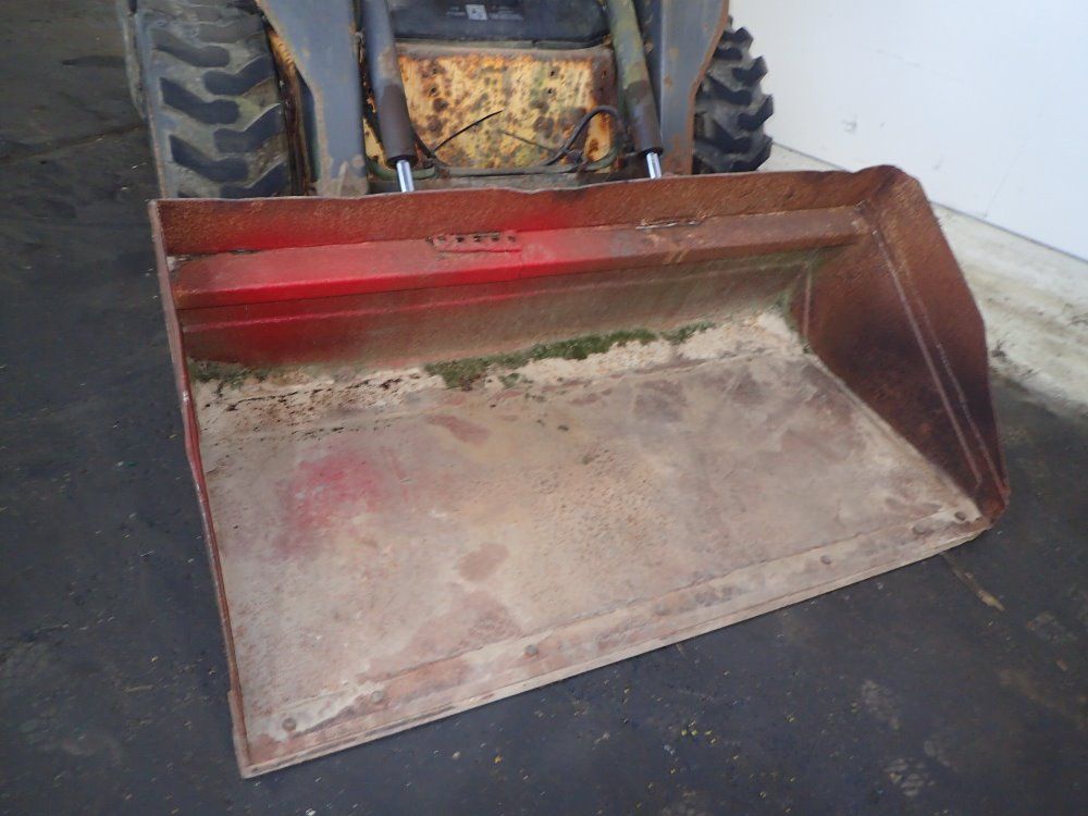 New Holland Skid Steer