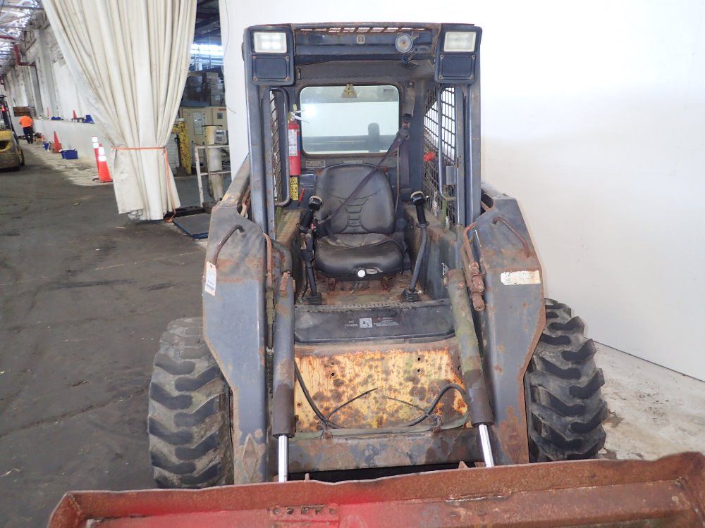 New Holland Skid Steer