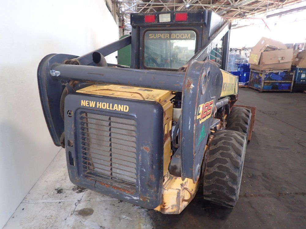 New Holland Skid Steer