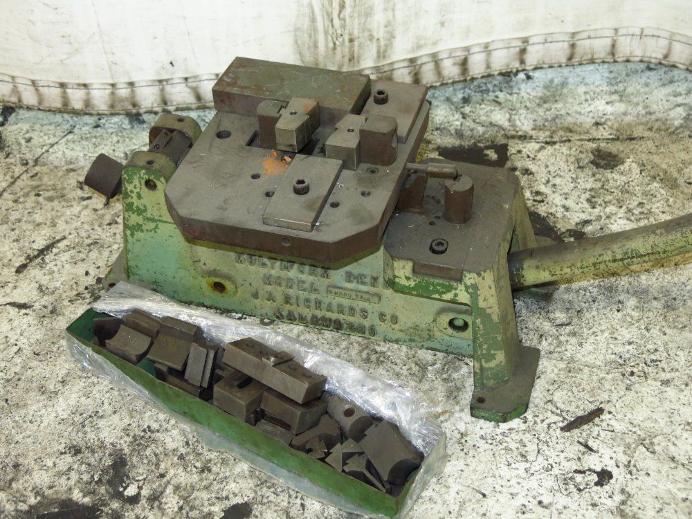 Ja Richards Multiform Bender