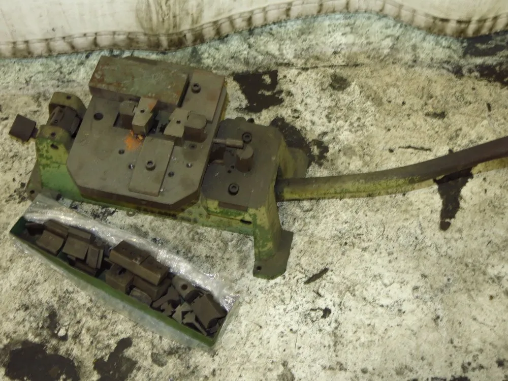 Ja Richards Multiform Bender