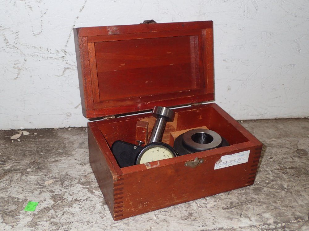 The Comtor Co. Gauge