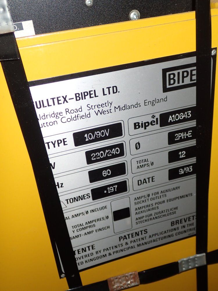 Butler Injection Molding Machine