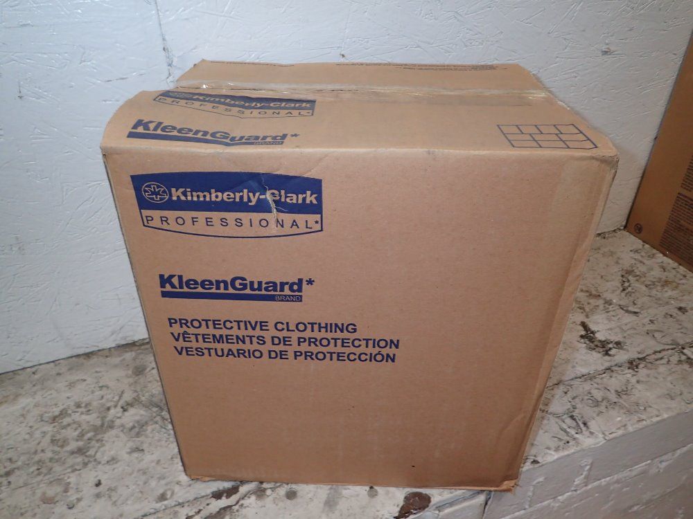 Kleenguard/kimberly Clark 4xl Safety Coveralls - 32609