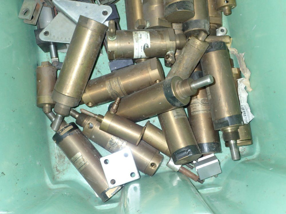 Aurora Cylinders