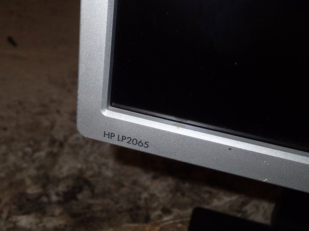 Hewlett Packard Lcd Monitor