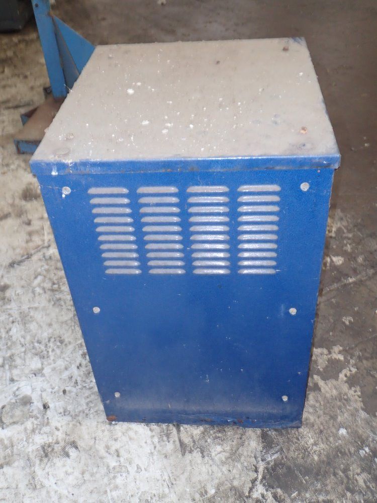 Northeast Battery Charger