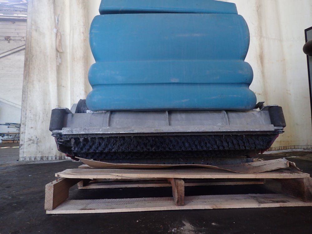 Tennant Floor Scrubber