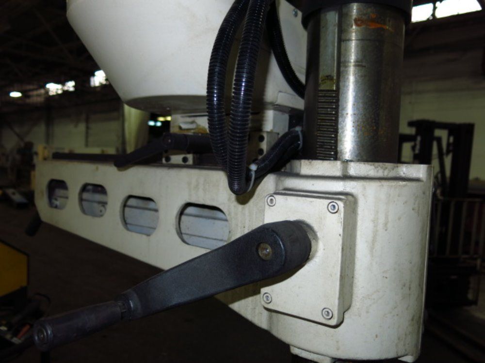 Rong Fu Radial Arm Drill