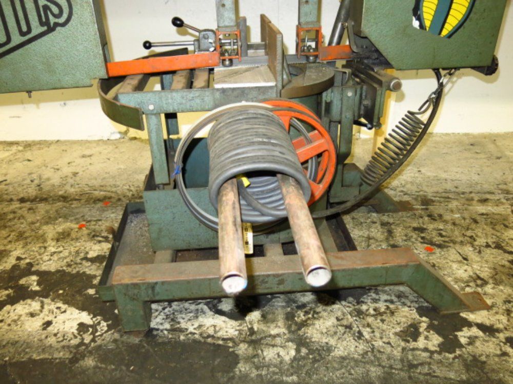 Ellis 22'' X 11'' H Horizontal Band Saw - 1800