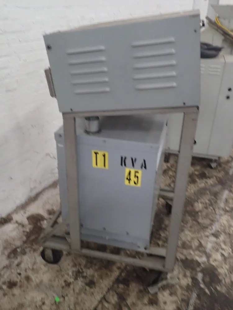 Plastic Engineering & Technical Service Mold Controller