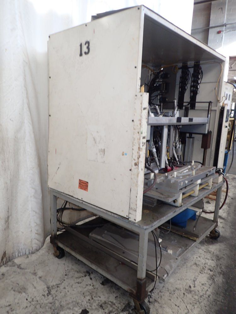 Forward Ultrasonic Welder Station