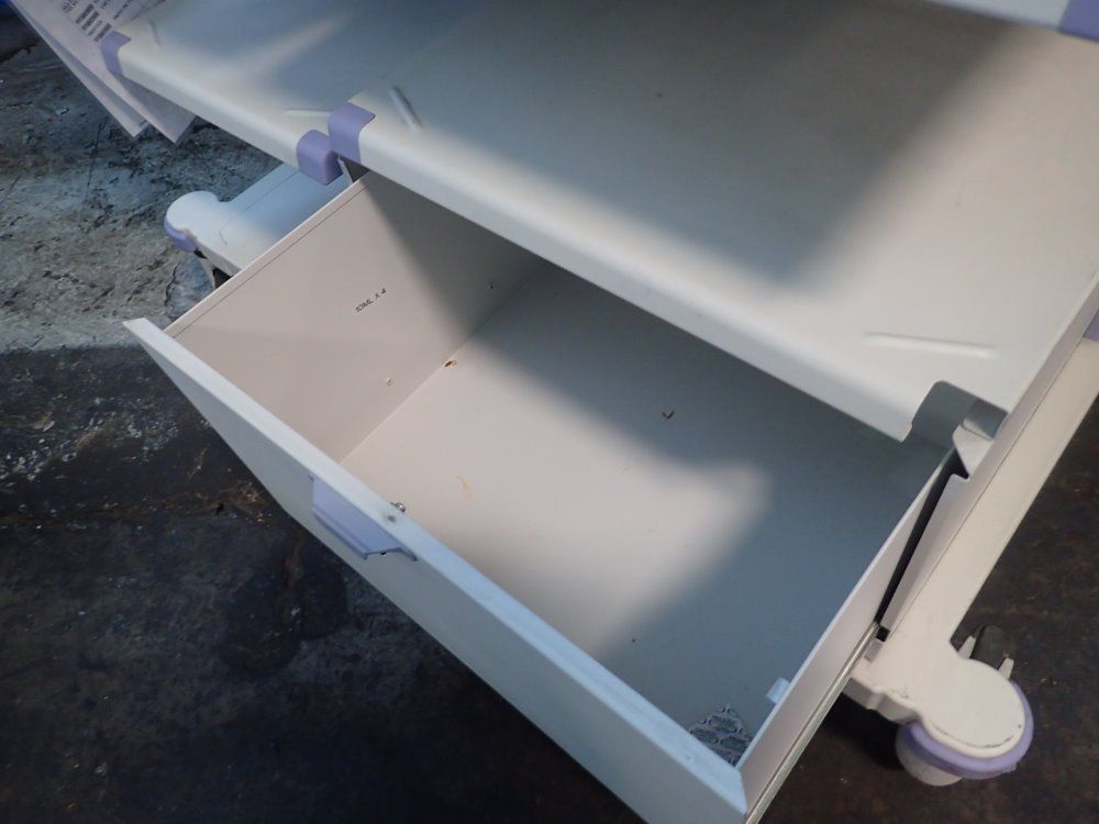 Olympus Medical Kiosk W/ 18" Display