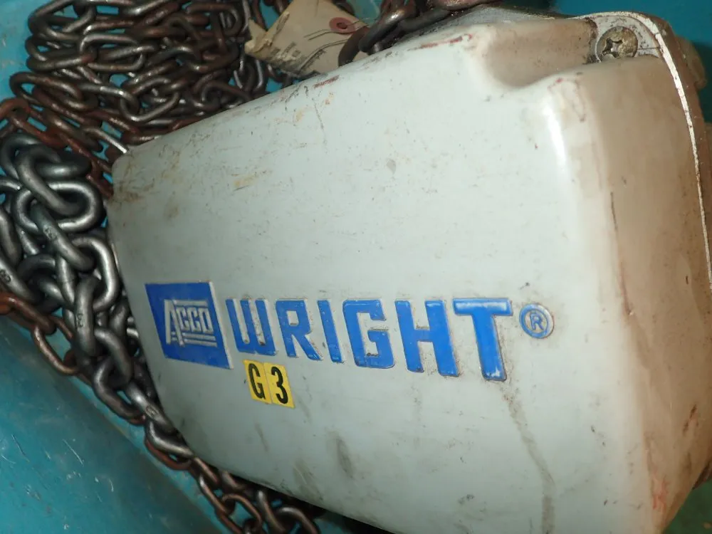 Acco / Wright Chain Hoist