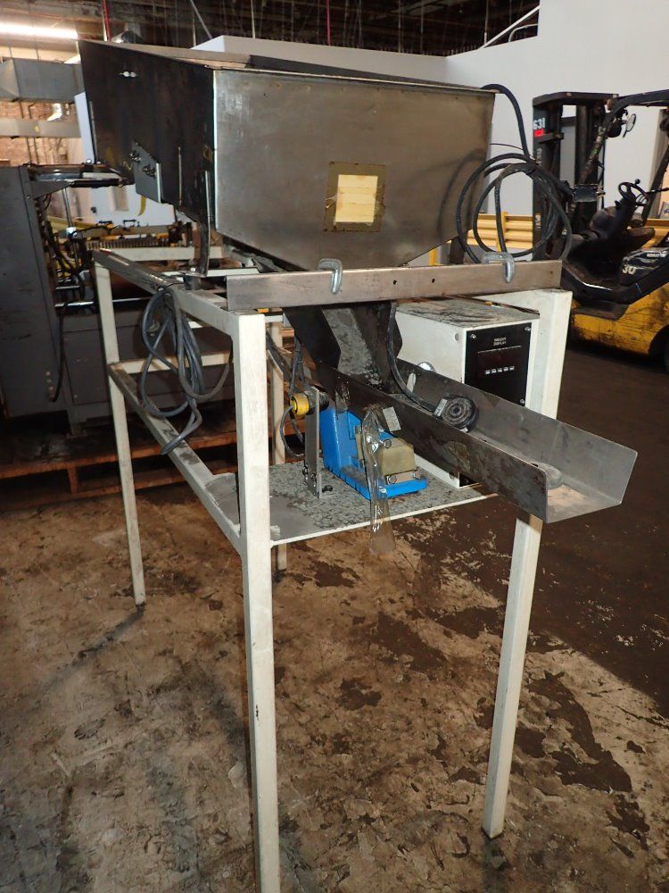Kelley-perry Vibratory Feeder