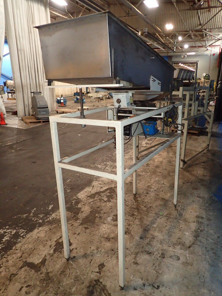 Kelley-perry Vibratory Feeder