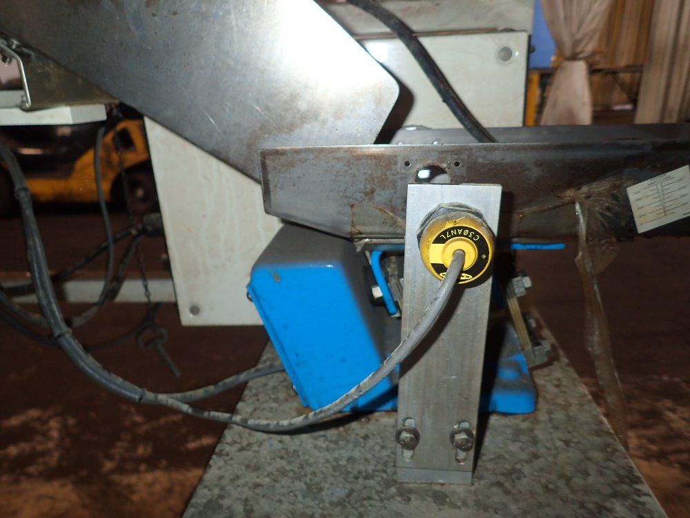 Kelley-perry Vibratory Feeder