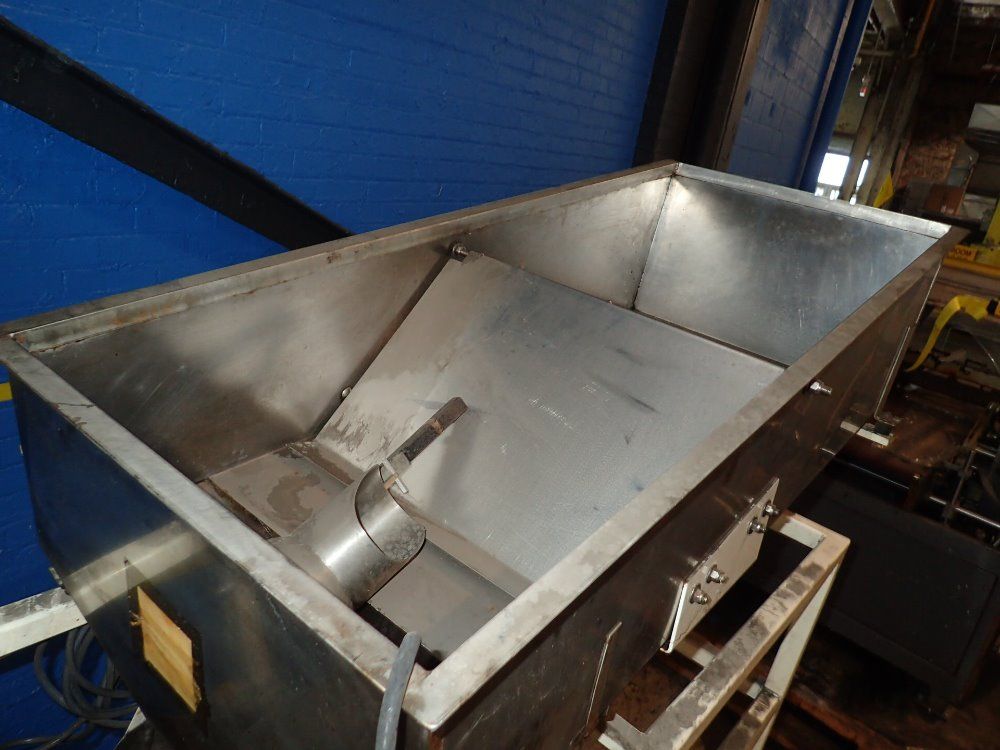 Kelley-perry Vibratory Feeder