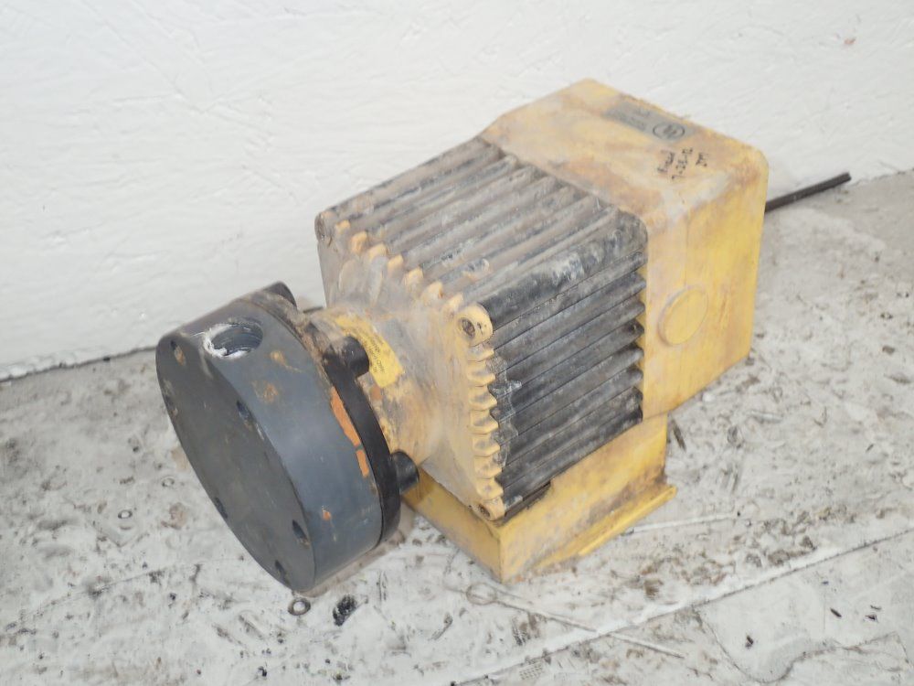 Lmi Milton Roy Elecromagnetic Posing Pump