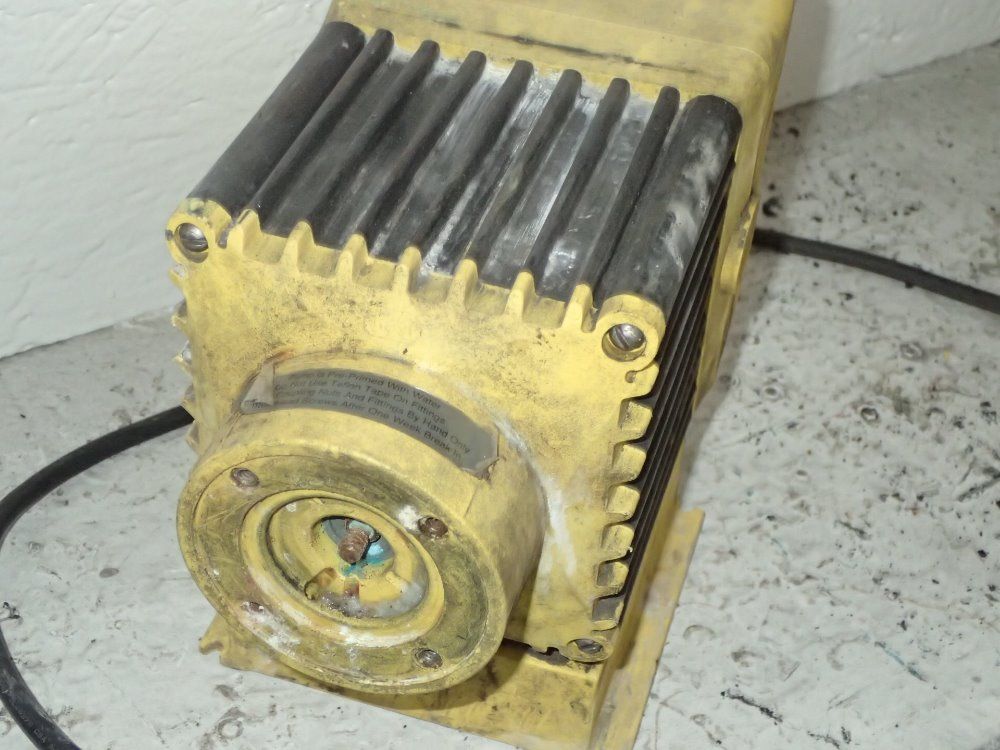 Lmi Milton Roy Elecromagnetic Posing Pump