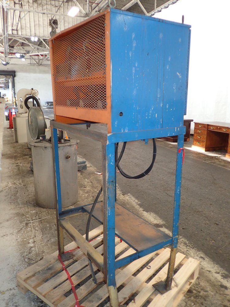 C & D Batteries Battery Charger