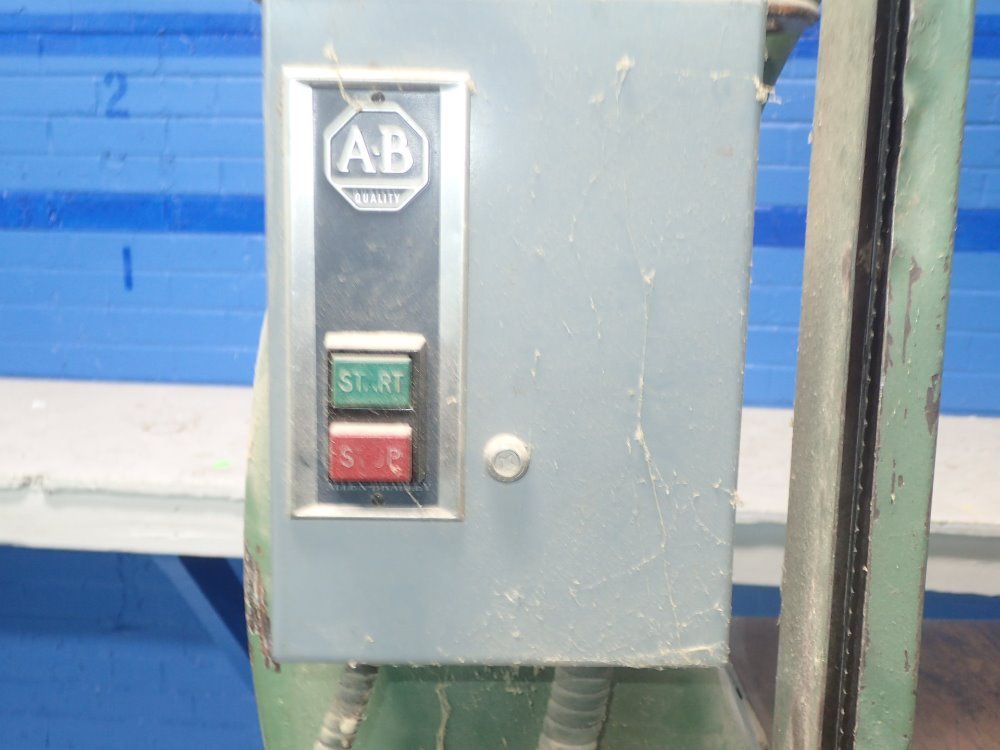 Oliver Vertical Bandsaw