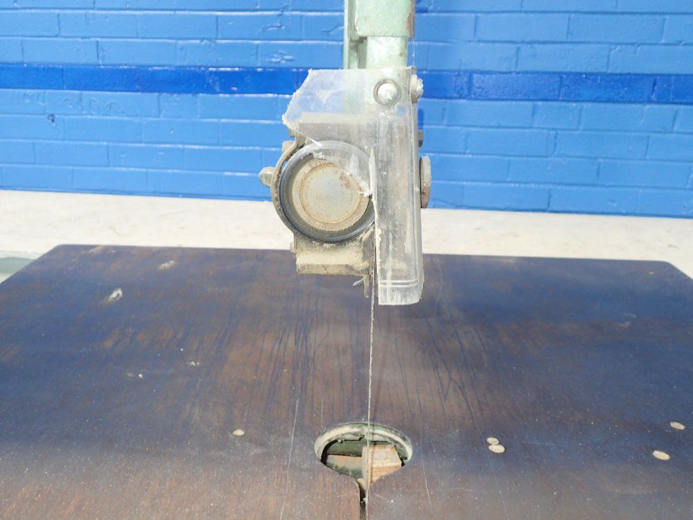 Oliver Vertical Bandsaw