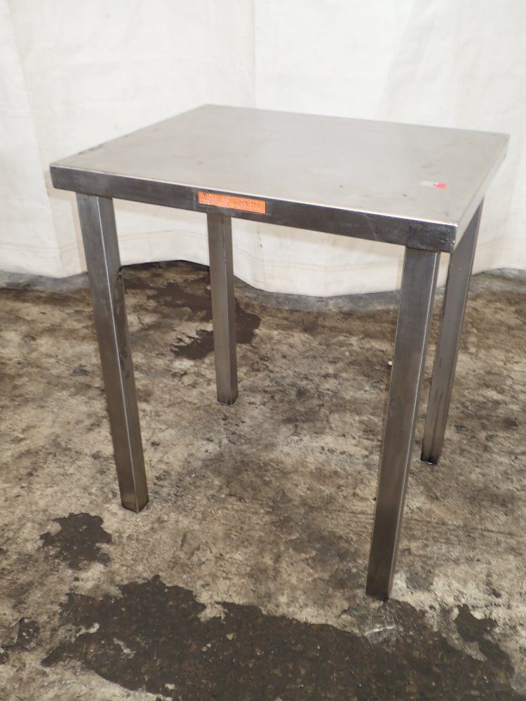 Clean Air Products S/s Table