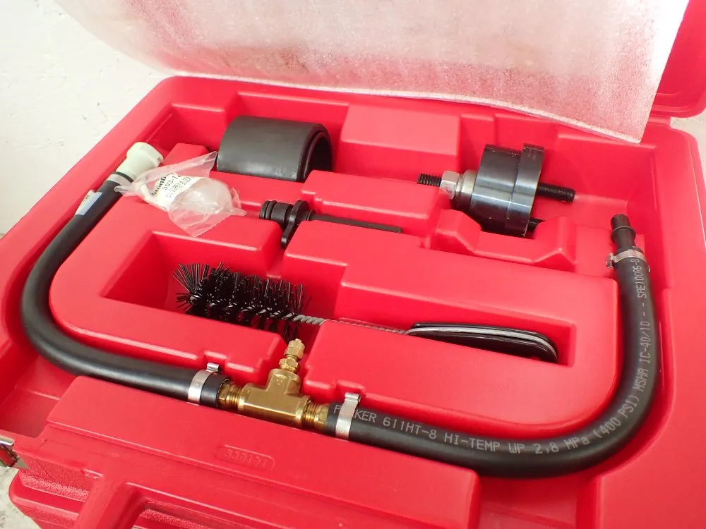 Rotunda Essential Service Tools Set