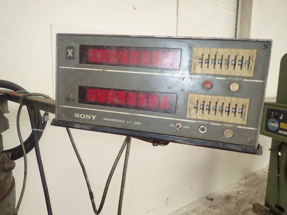 Bridgeport Vertical Mill