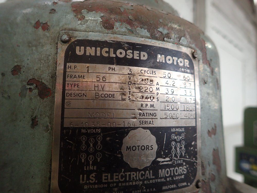 Bridgeport Vertical Mill