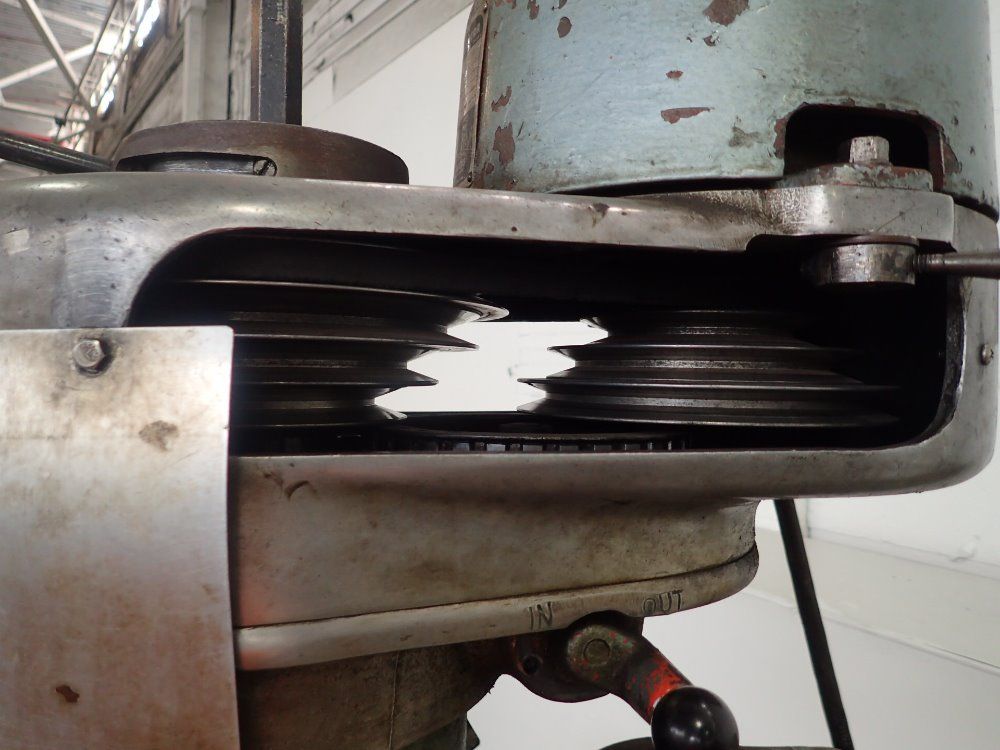 Bridgeport Vertical Mill