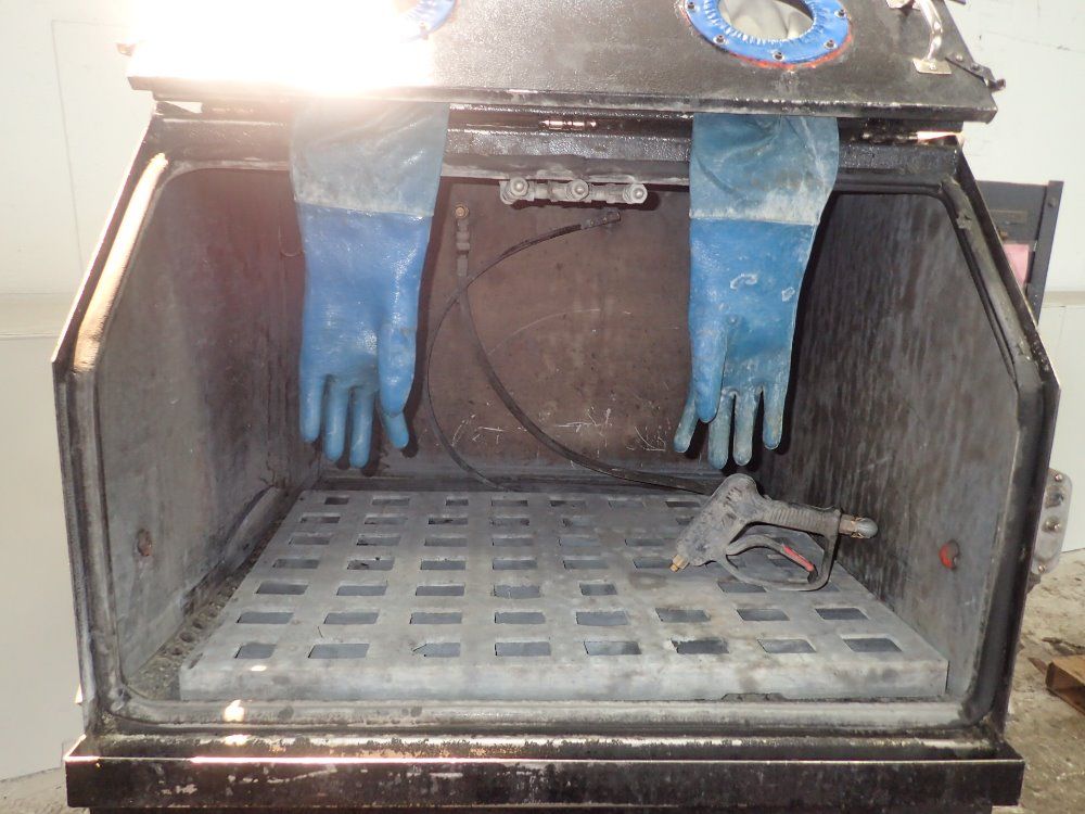 Graymills 39" X 36" X 26" Parts Washer - Tempest 20s