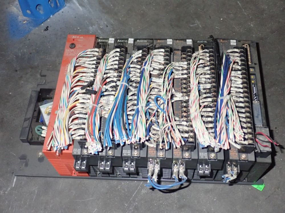 Mitsubishi Programmable Cotnroller/plc